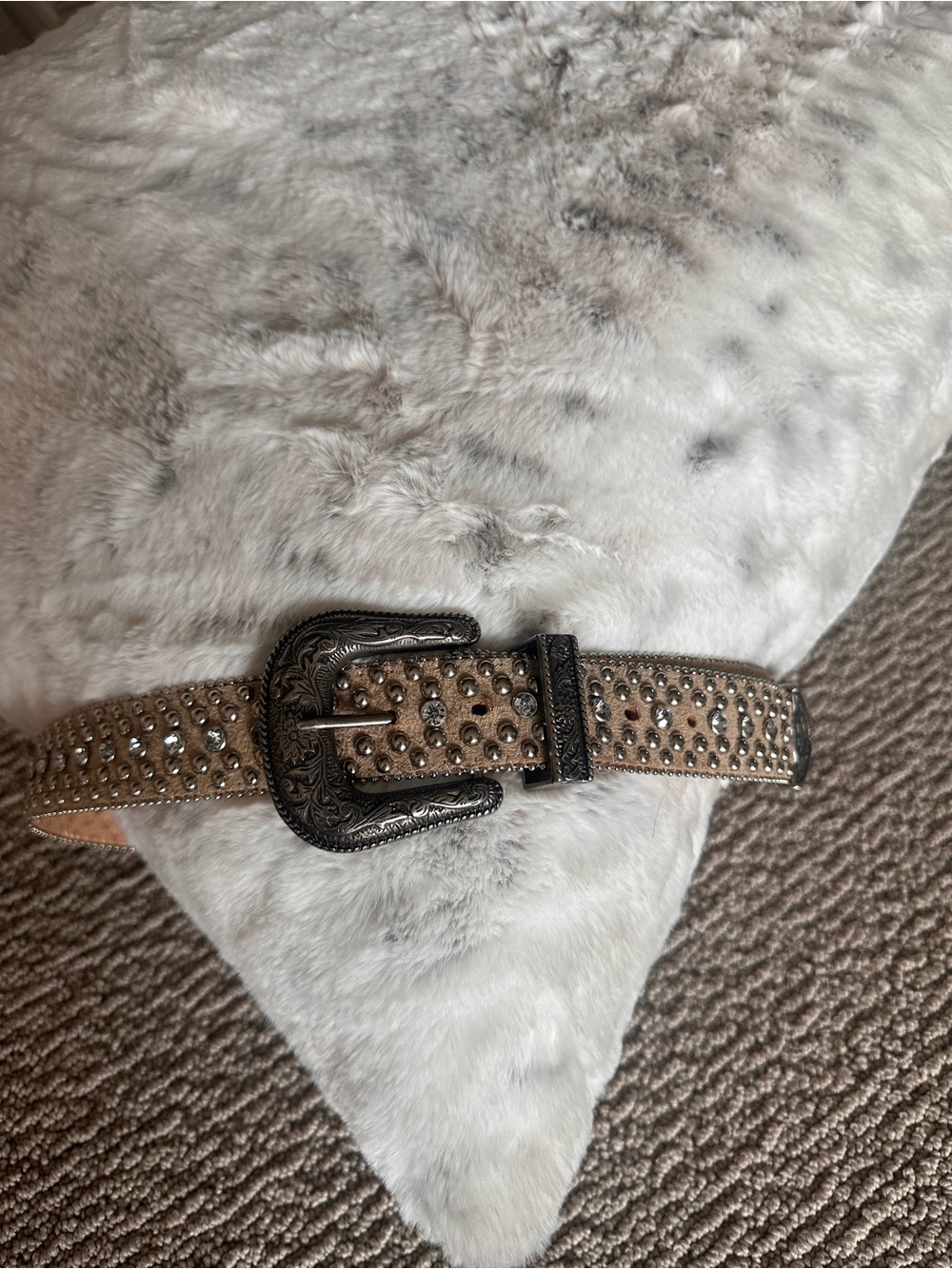 GUESS Tan Studded Western-Style Belt with Silver Buckle - Picture 4 of 5
